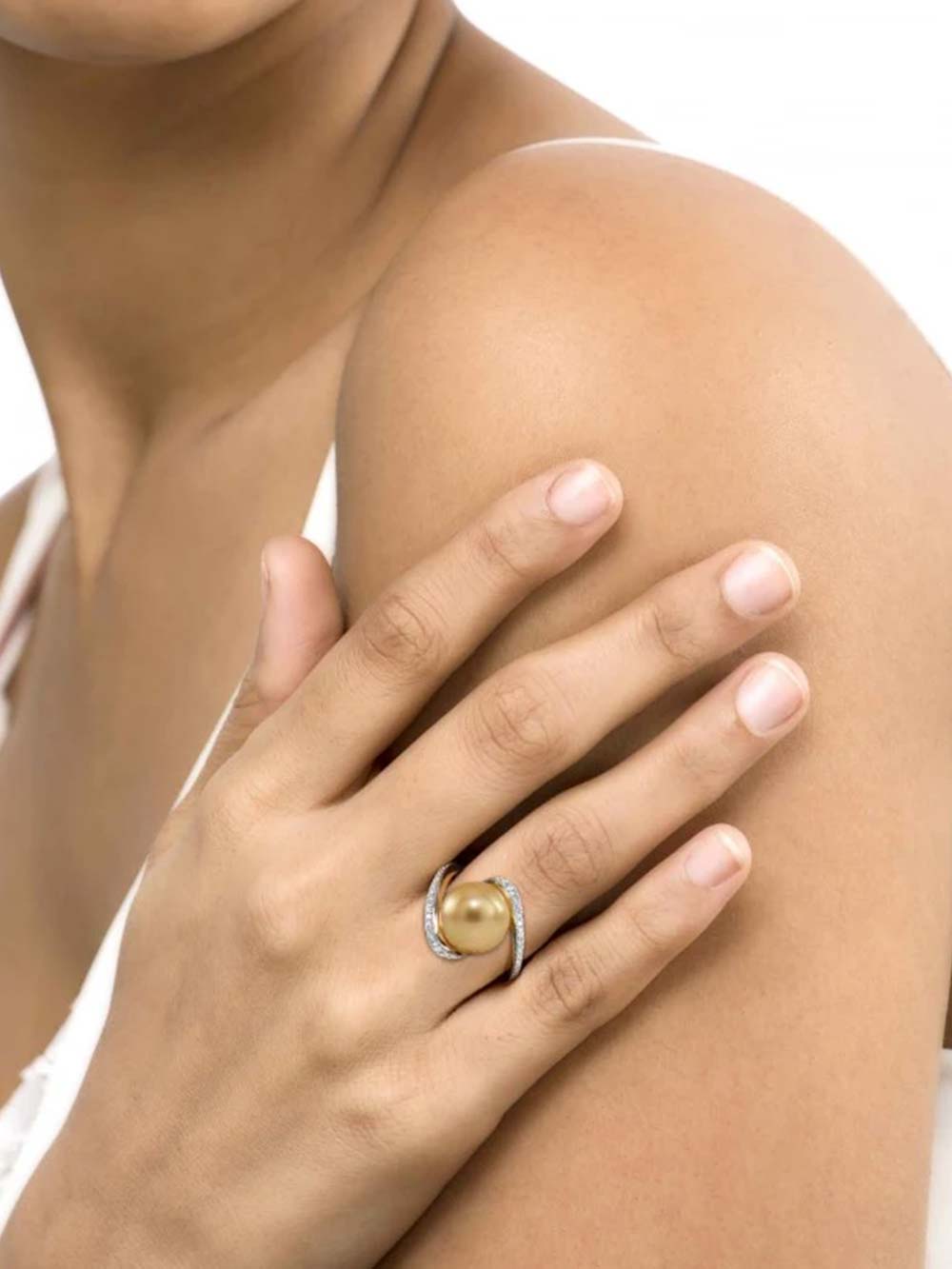 Golden Pearl Ring with Diamond Twist Band