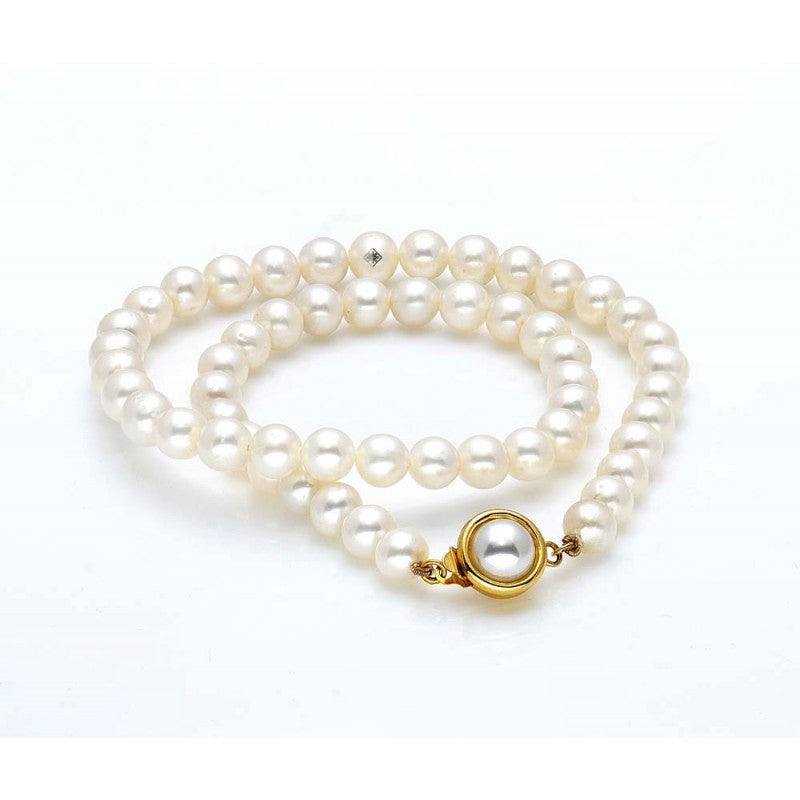 Freshwater pearl necklace with fancy yellow hook