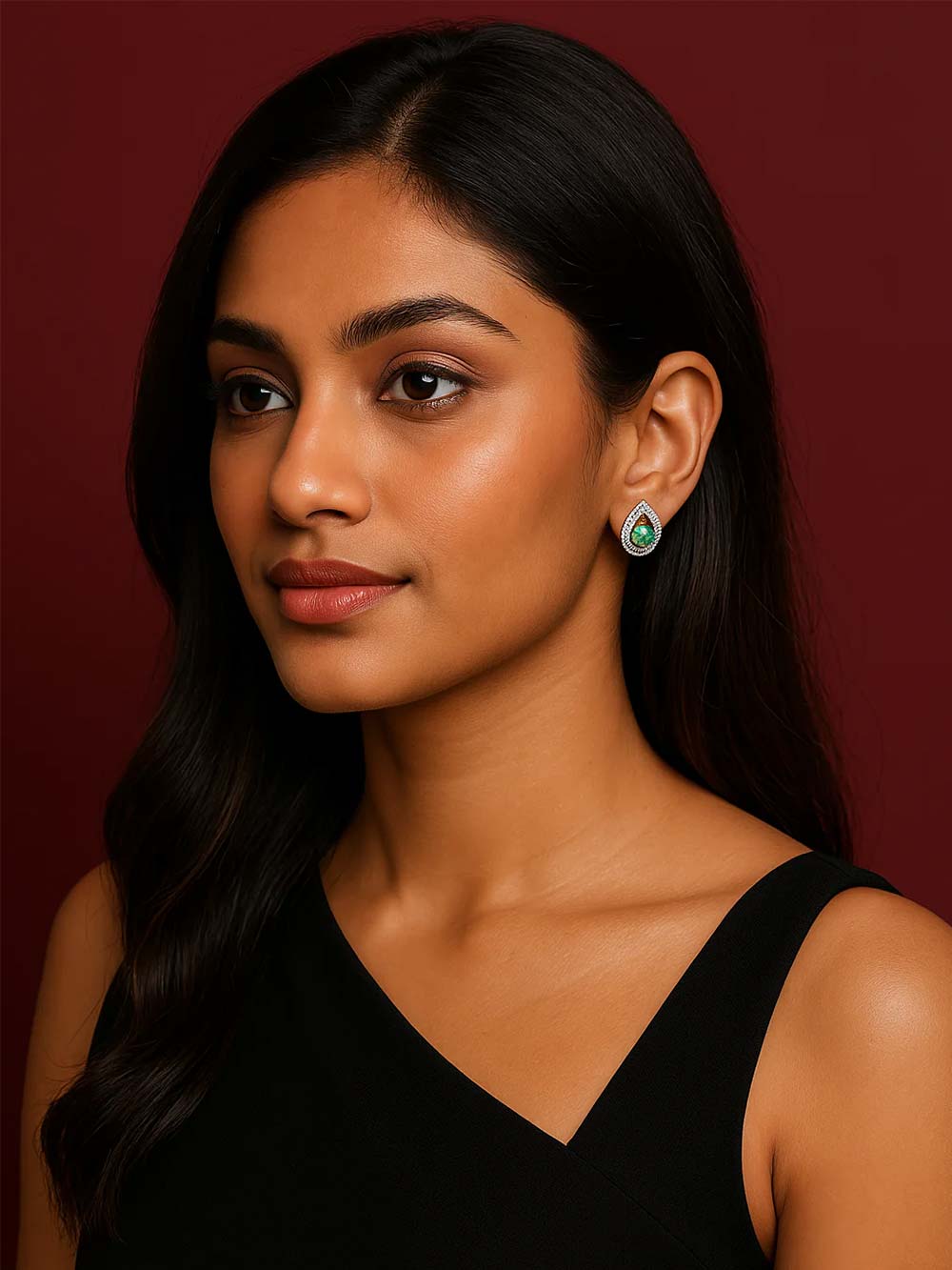 Colombian Emerald And Diamond Earring made in 14k White Gold (2cts Em)