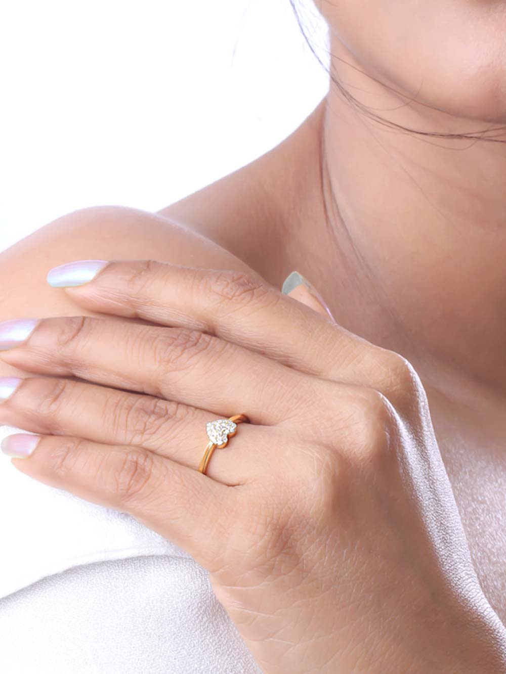 Heart Shape Diamond Ring in 14kt Gold (0.14cts)