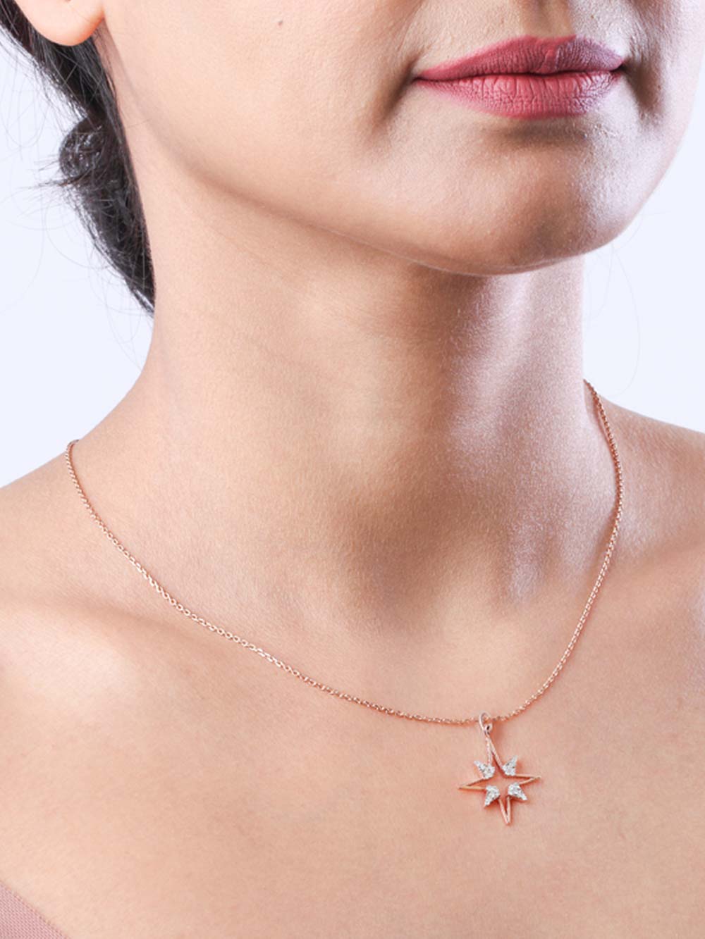 Star Diamond Pendant in 14kt Gold