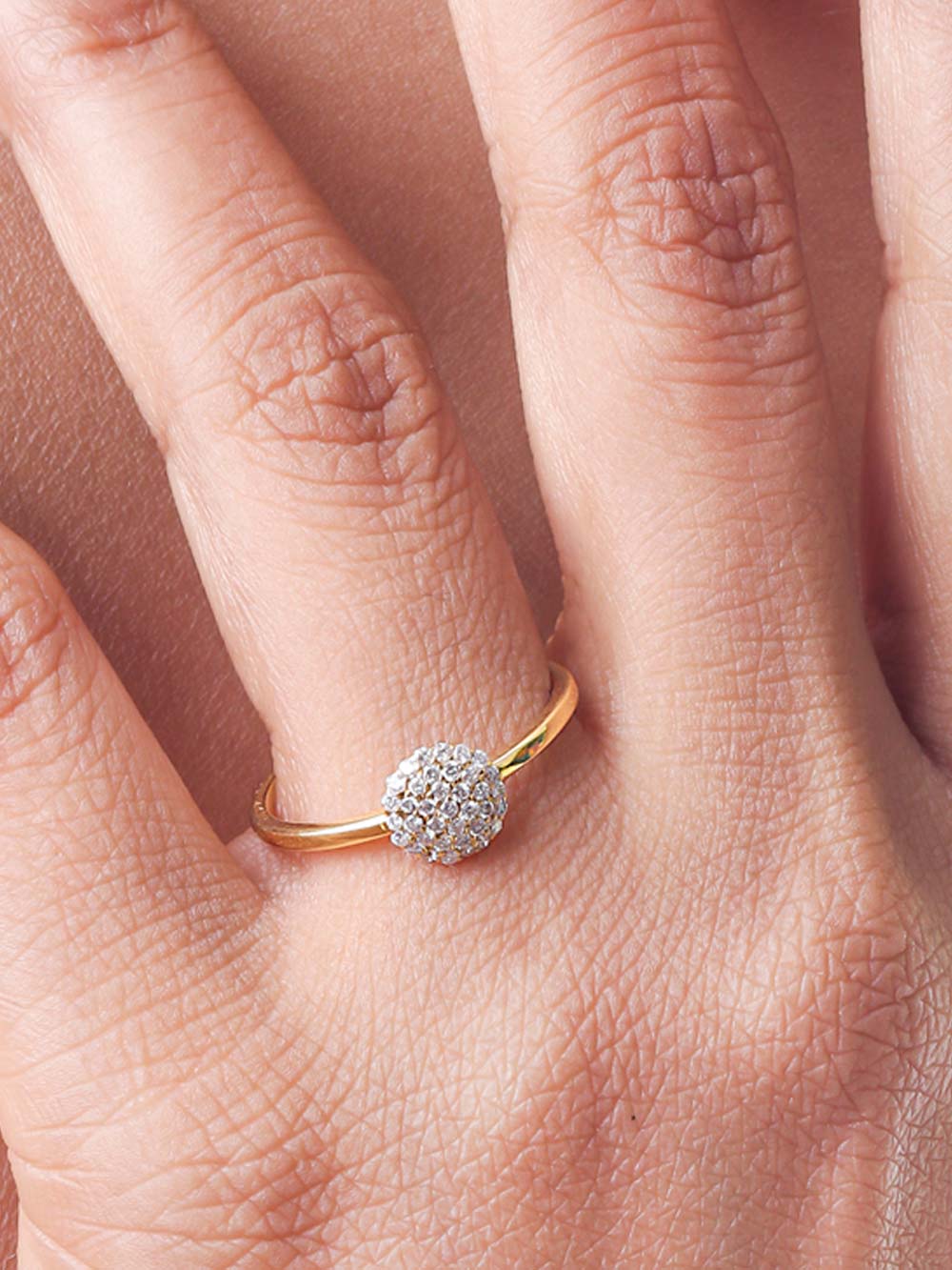 Round Shape Diamond Ring in 14kt Gold (0.30cts)