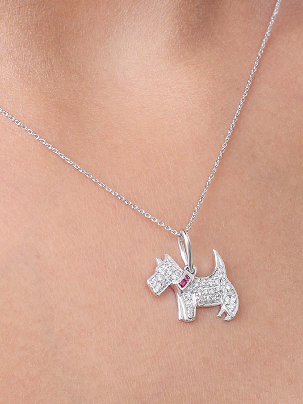 Dog Diamond Pendant in 14kt Gold (0.22cts)
