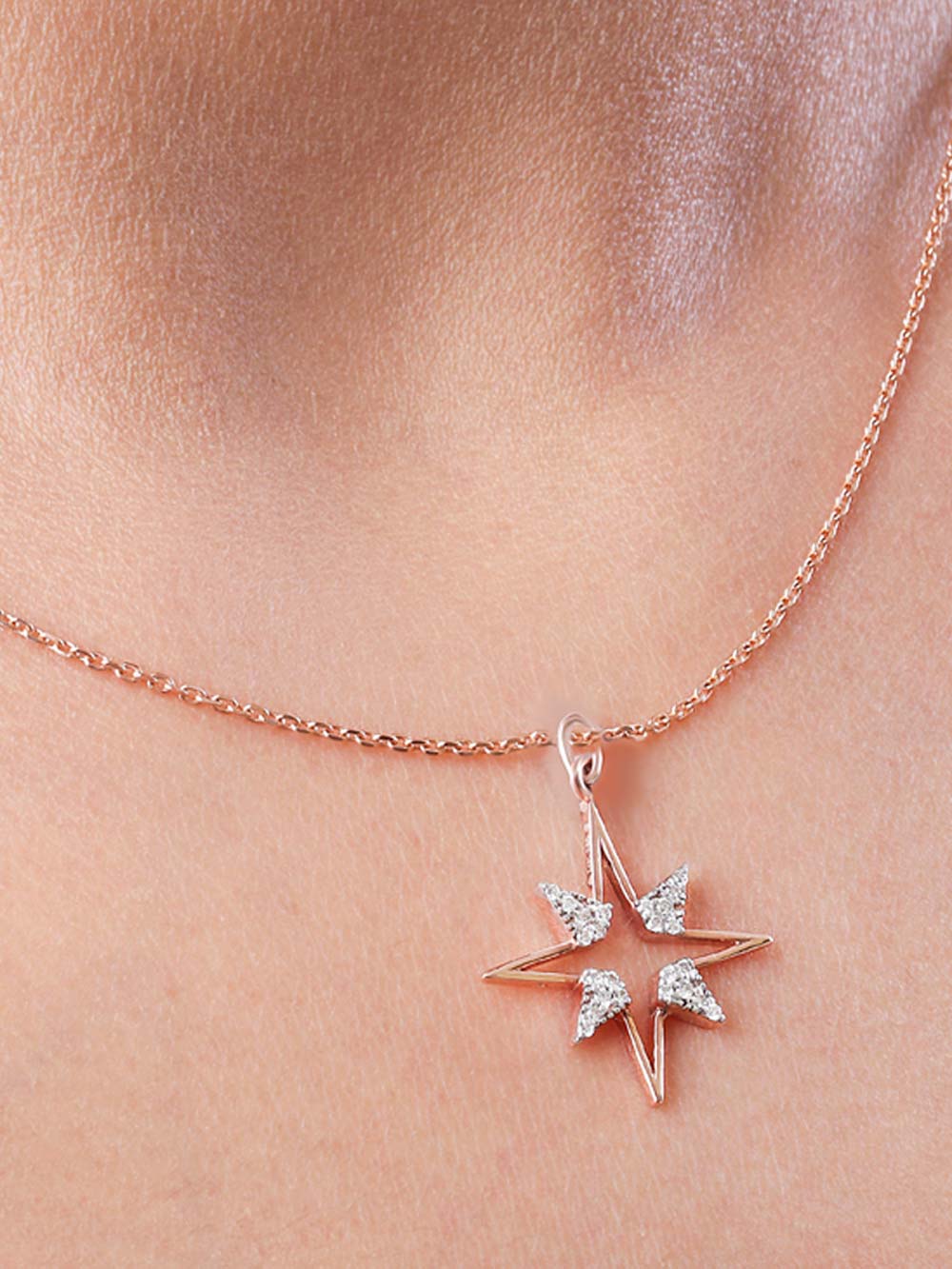 Star Diamond Pendant in 14kt Gold