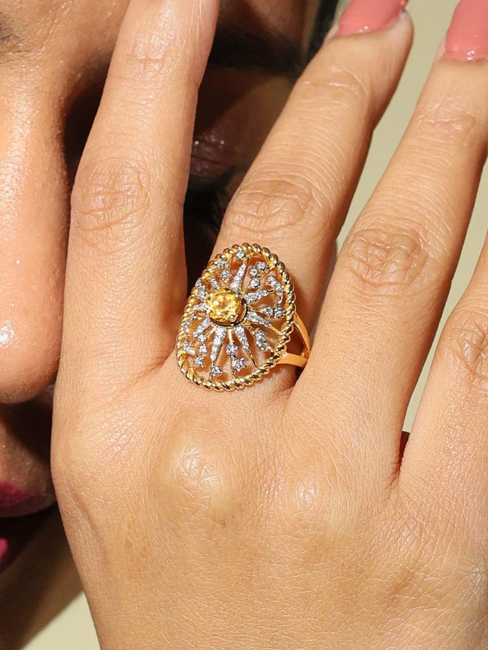 Classic Citrine Gold Ring