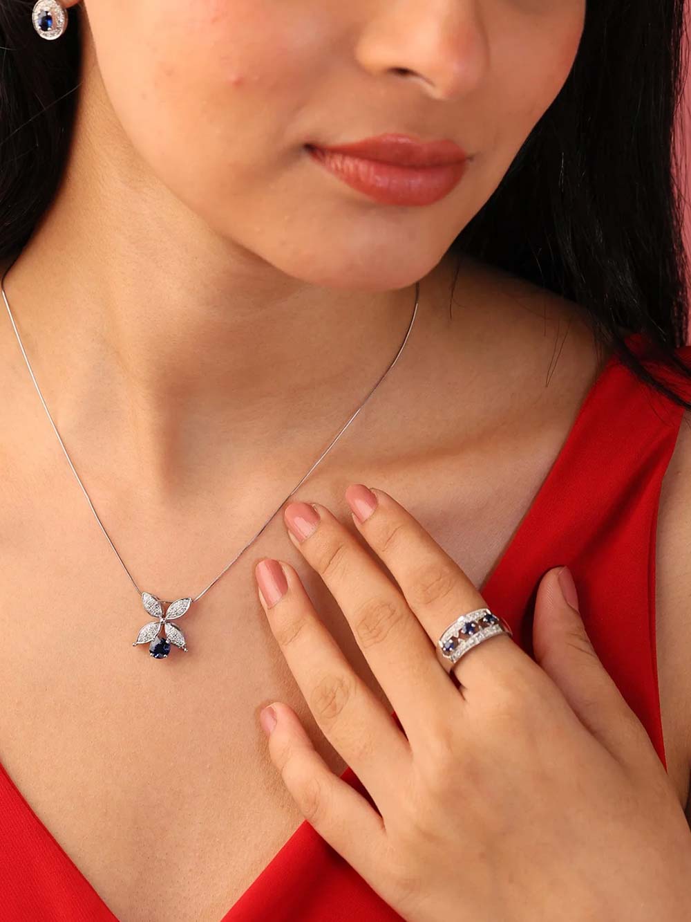 Three-Stone Blue Sapphire Diamond Ring