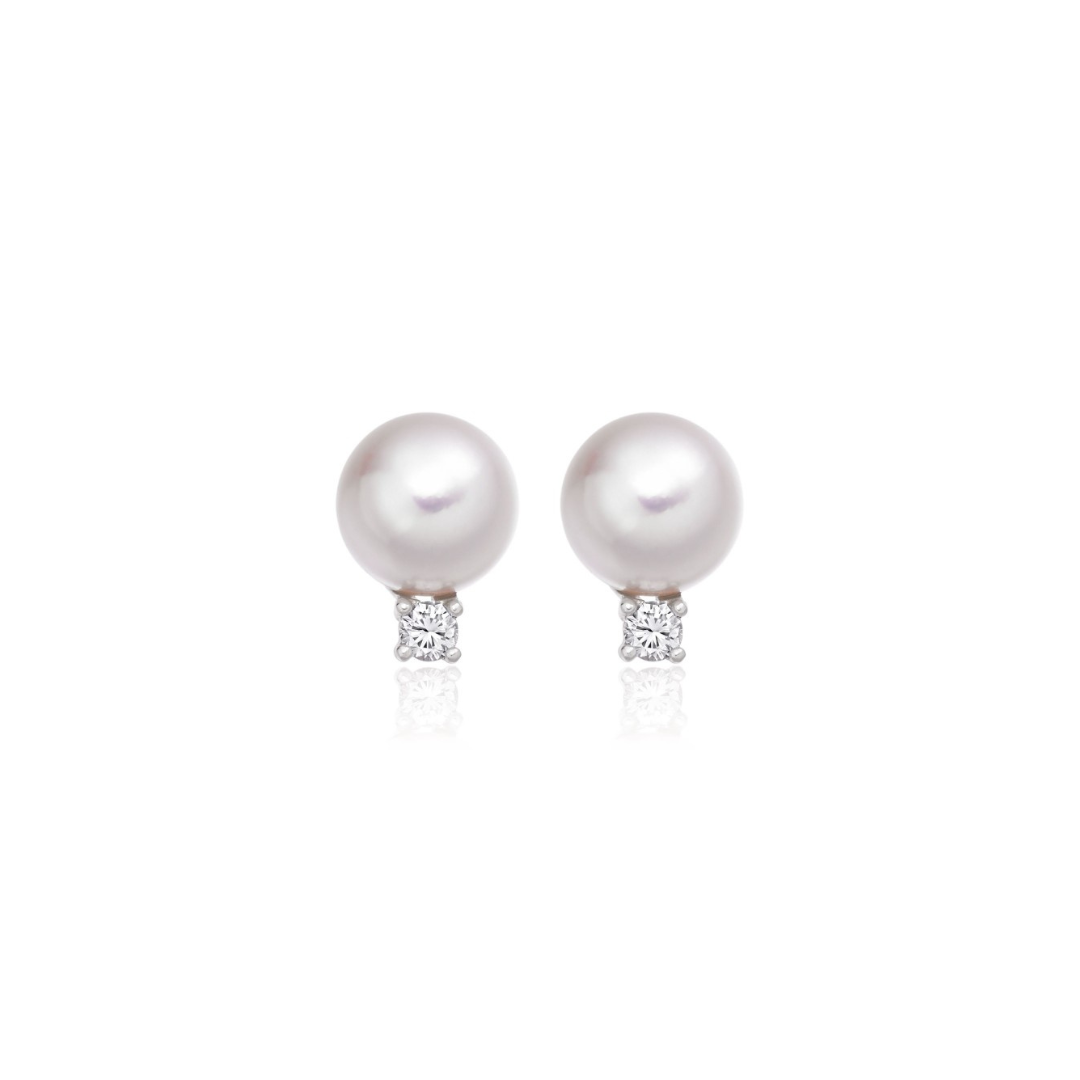 Freshwater pearl with diamond drop earring