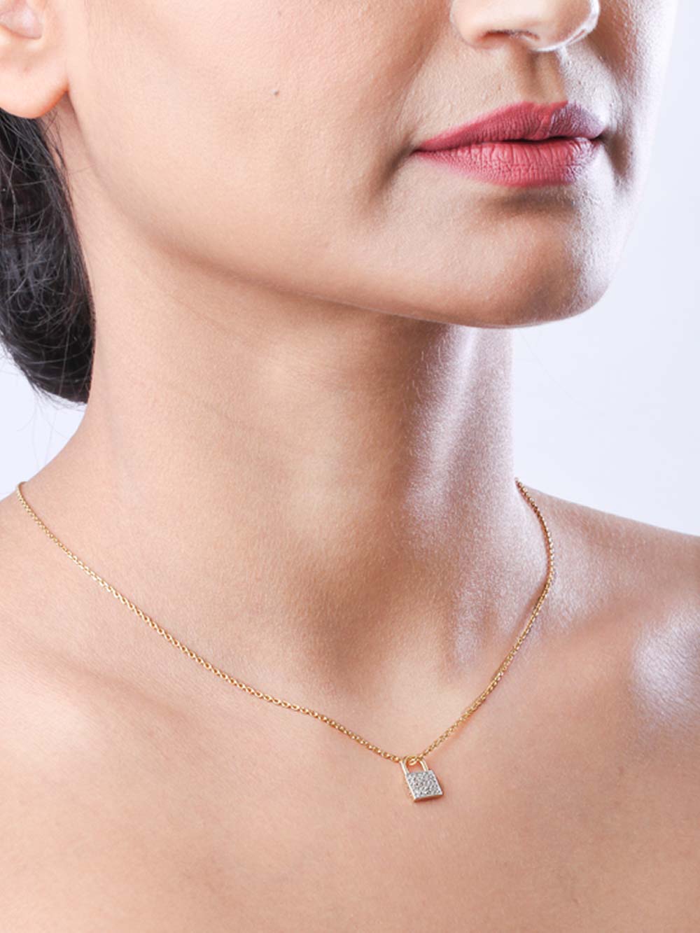 Lock Diamond Pendant in 14kt Gold (0.25cts)