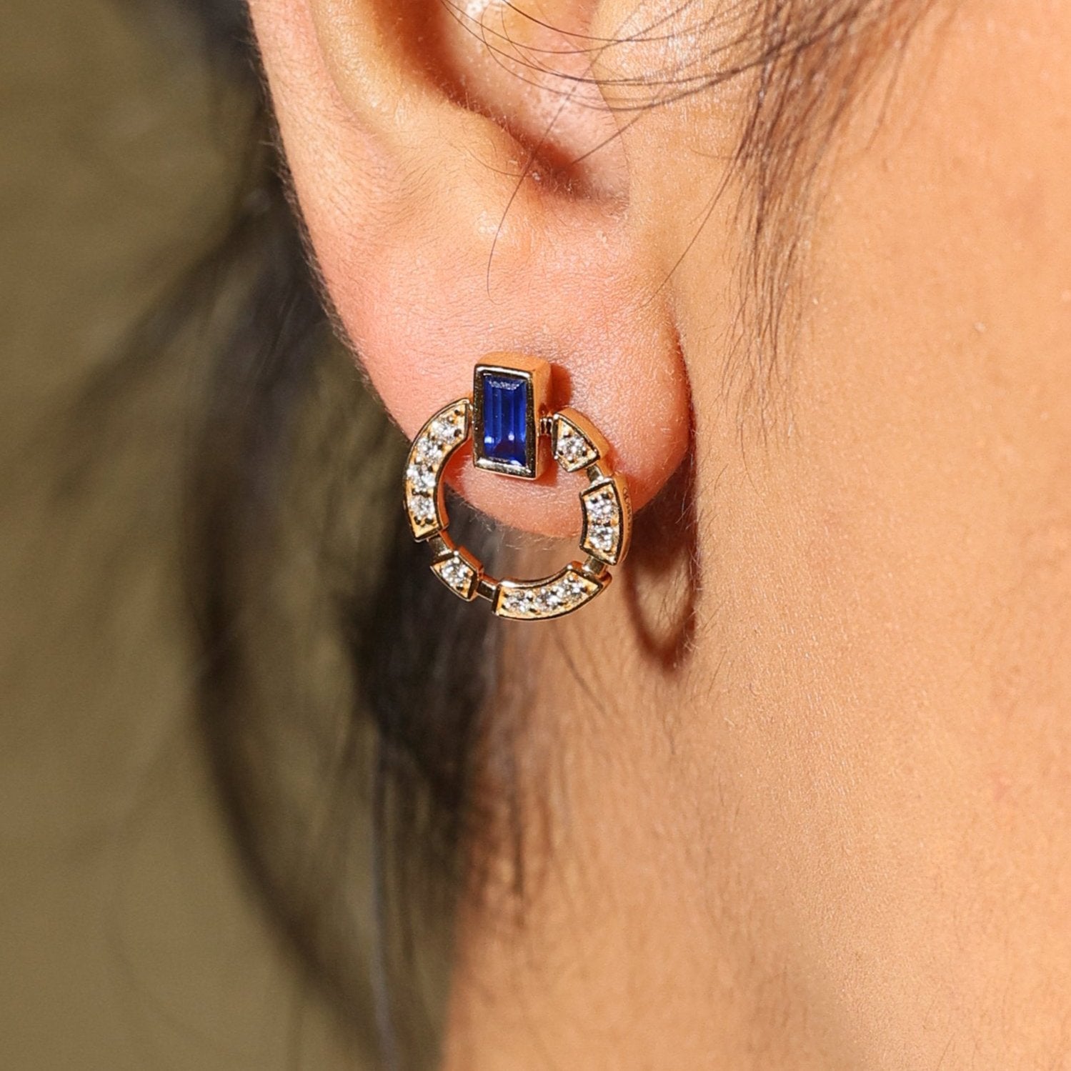 Circle Diamond Earrings with Blue Sapphire stone