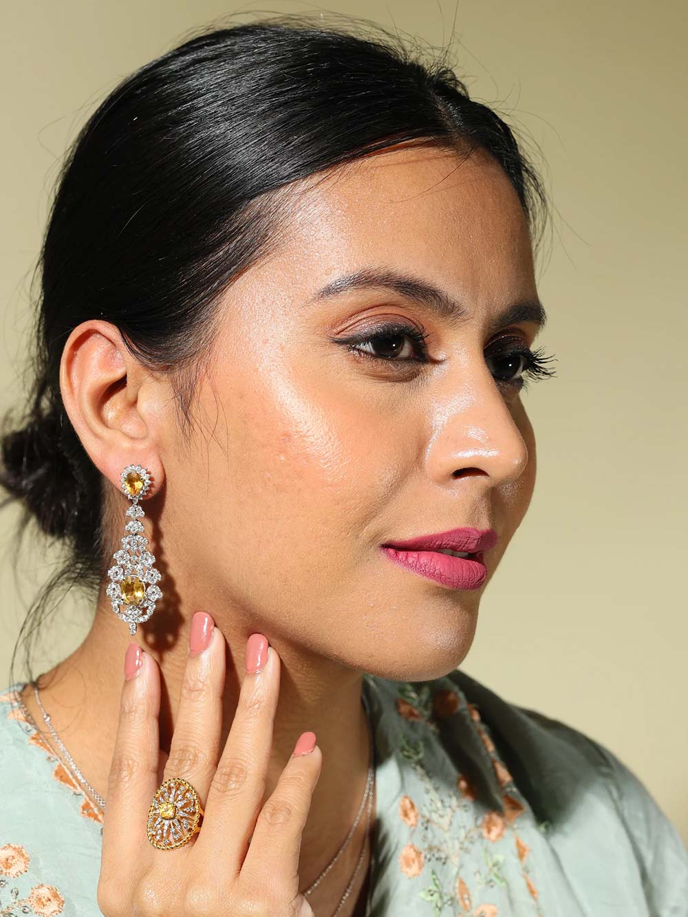 Diamond & Citrine Golden Dangle Splendor