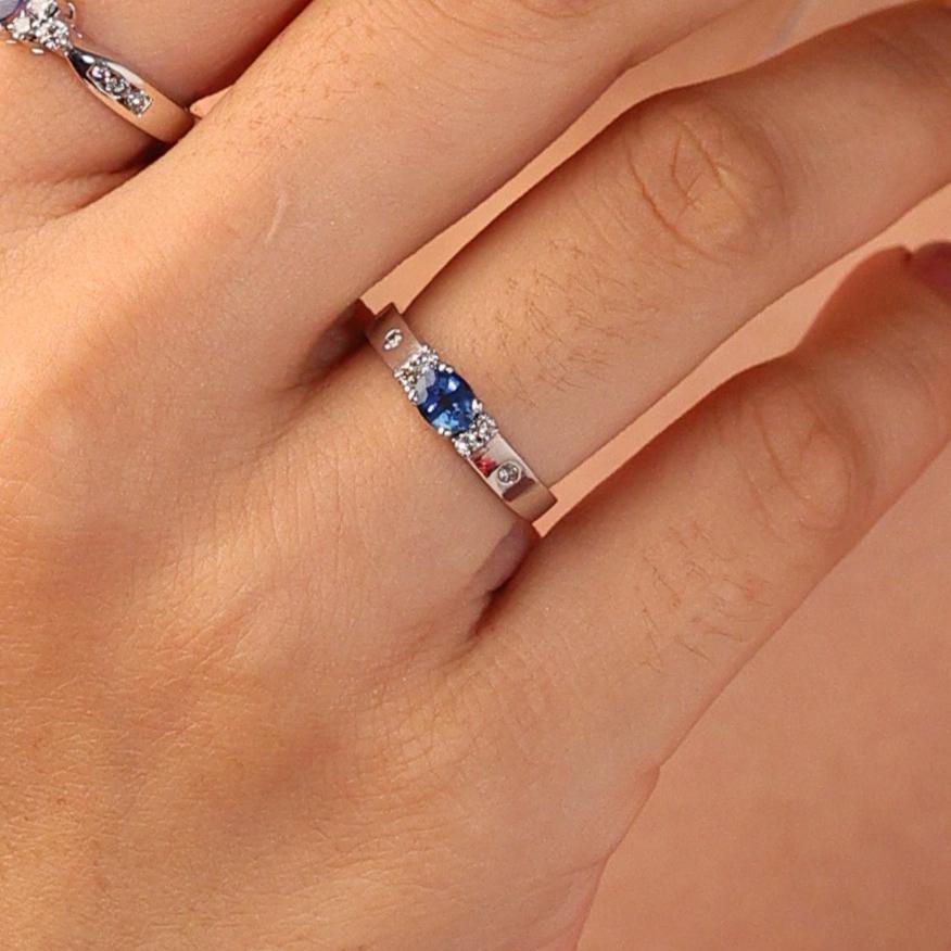 Blue Sapphire & Diamond Ring with Gold Band