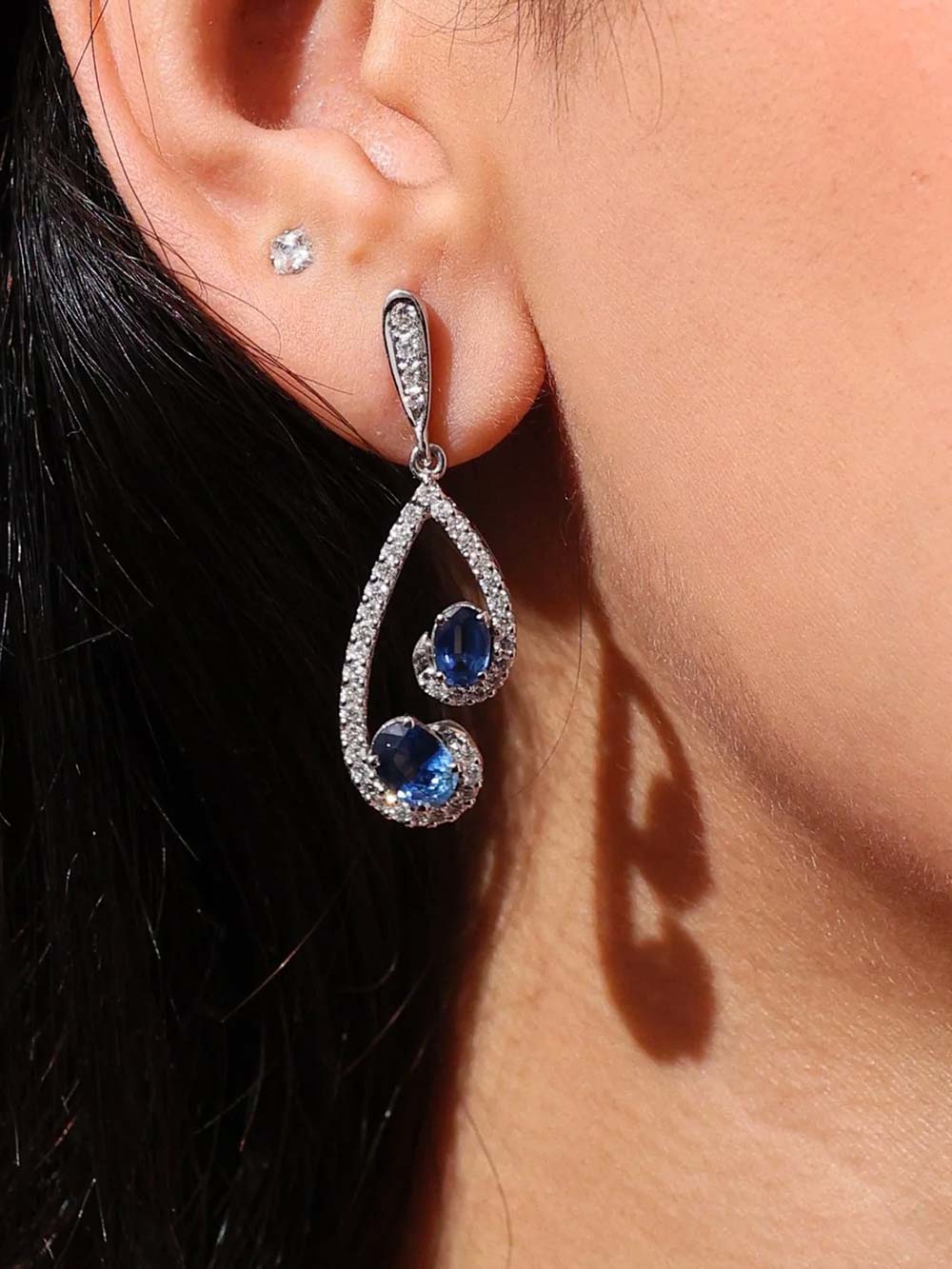 Double Spiral Sapphire & Diamond Twists