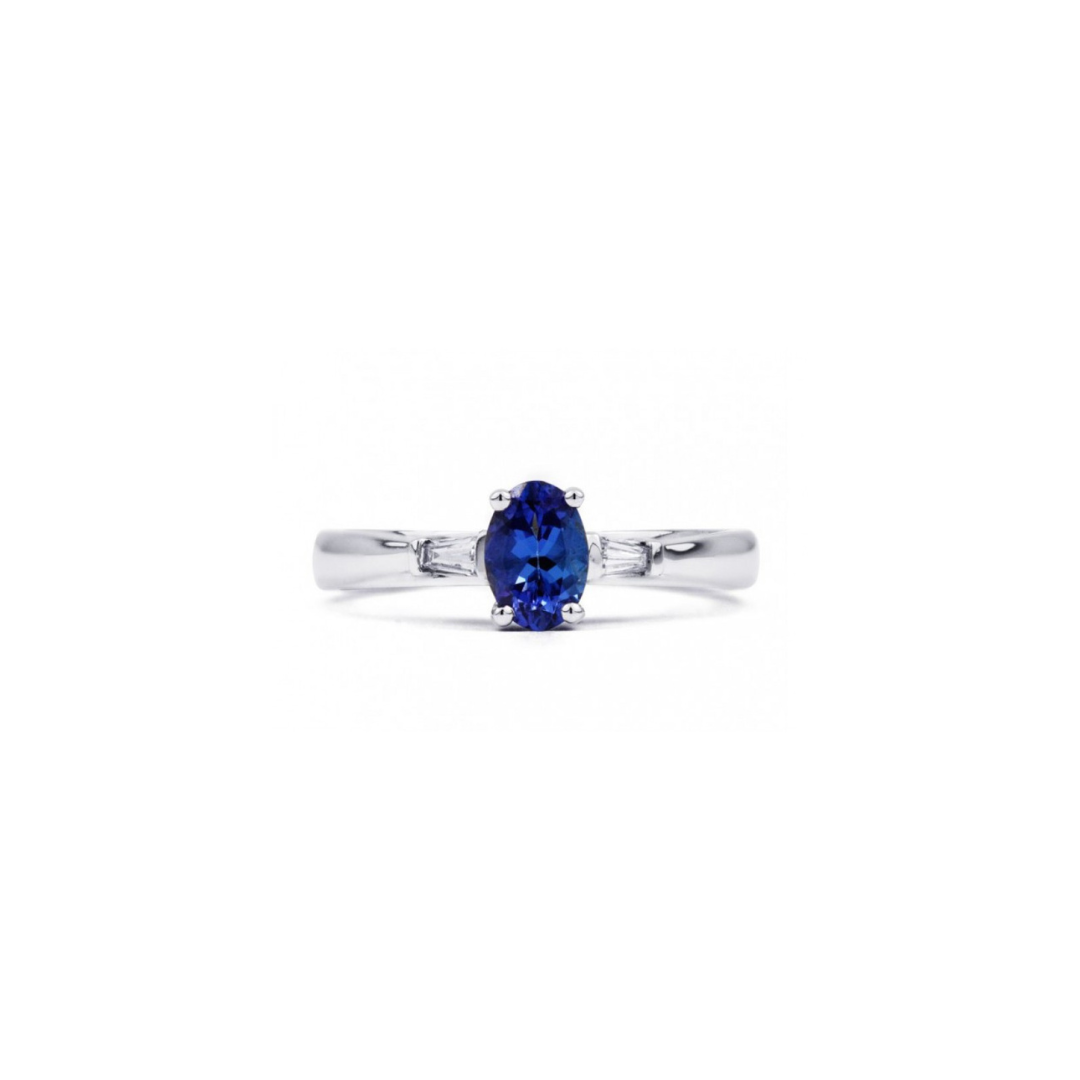 Oval Shaped Blue Sapphire Ring