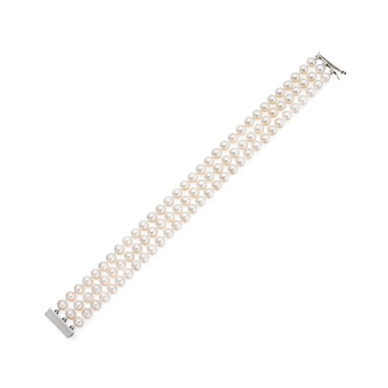 Triple line freshwater pearl bracelet in white hook