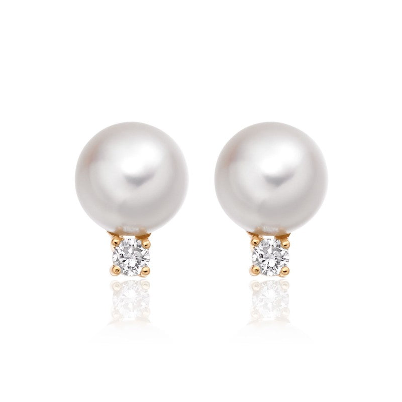 Freshwater pearl with diamond drop earring