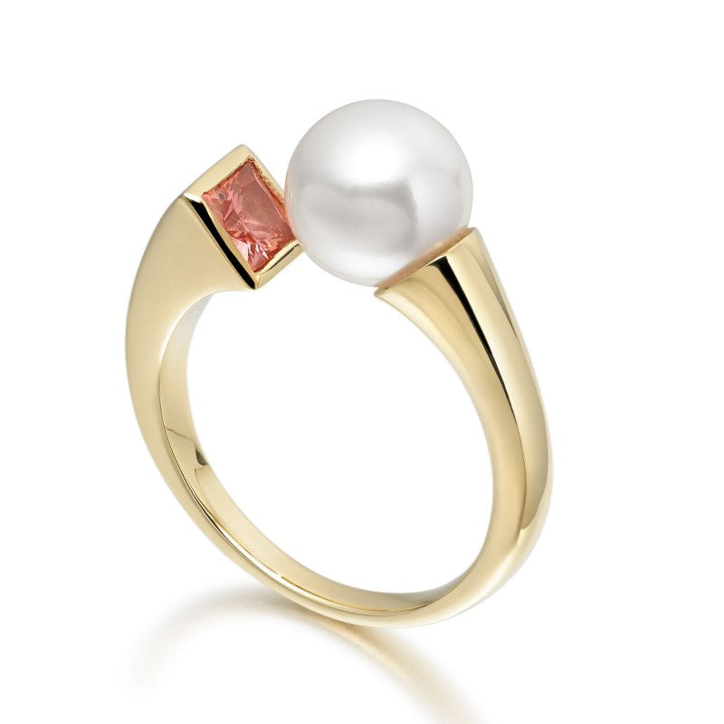 Freshwater Pearl ring with Citrine stone