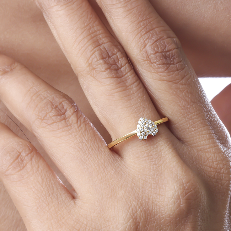 Davia Heart Solitaire Ring | Beautiful Engagement Ring | CaratLane